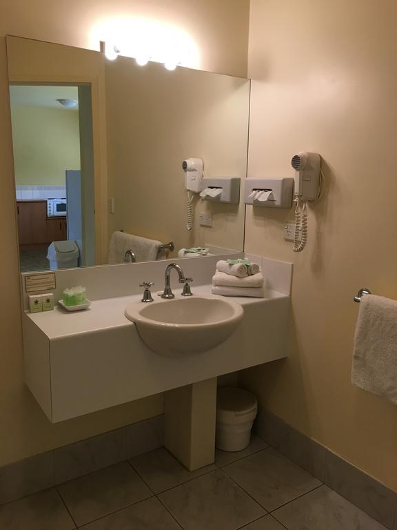Hopkins House Motel & Apartments 워남불 외부 사진